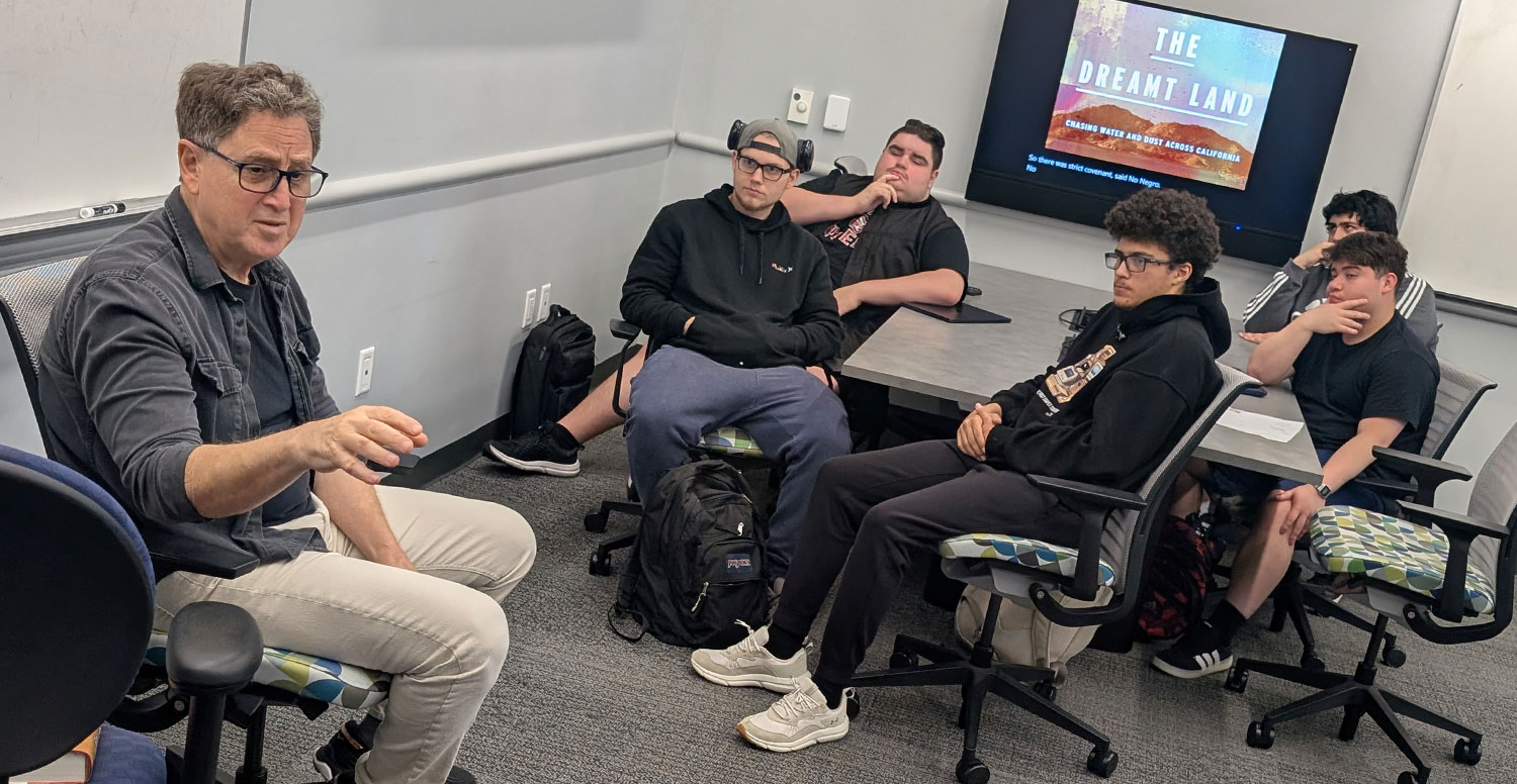 Author Mark Arax, UC Merced writer in residence, talks to students